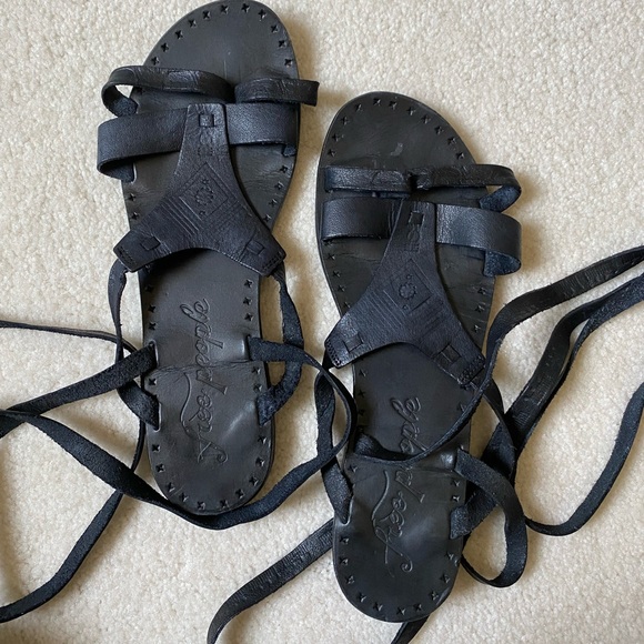 Free people tie up sandals - Picture 1 of 3